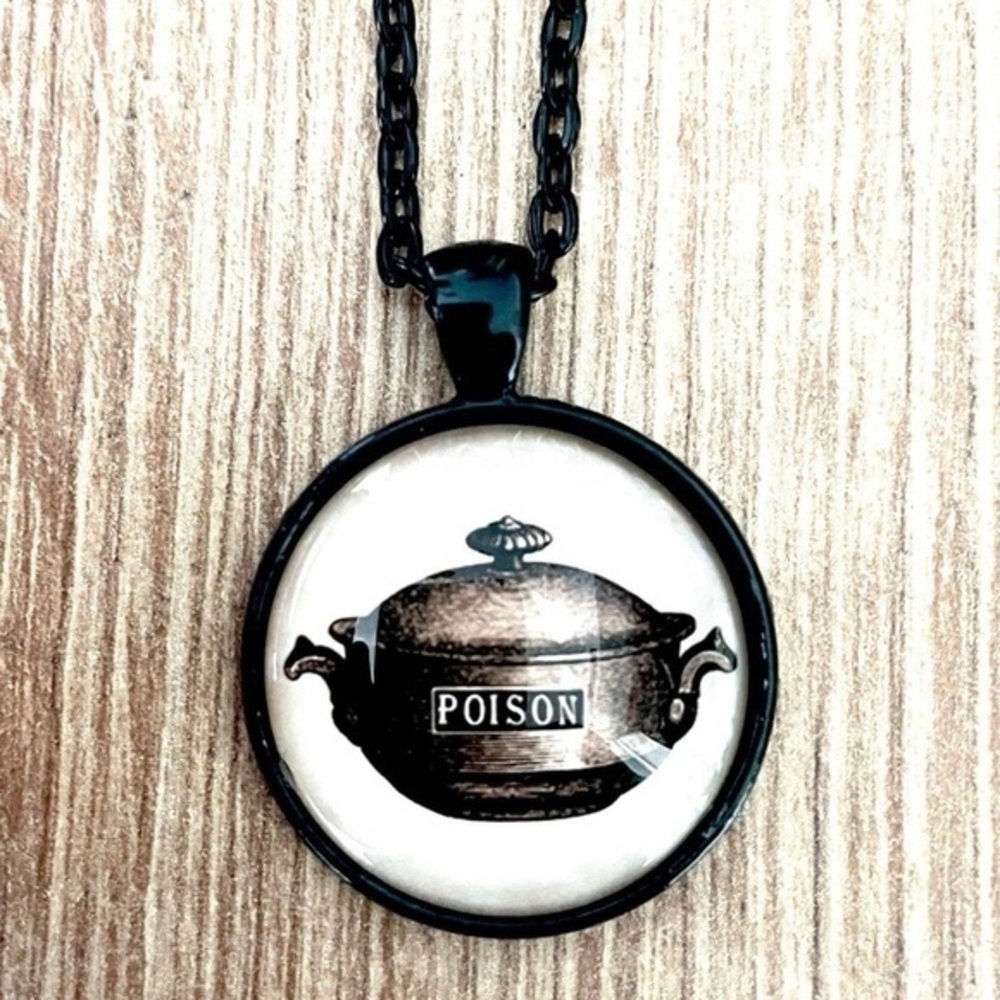 Victorian Style Apothecary Poison Print Necklace NWT